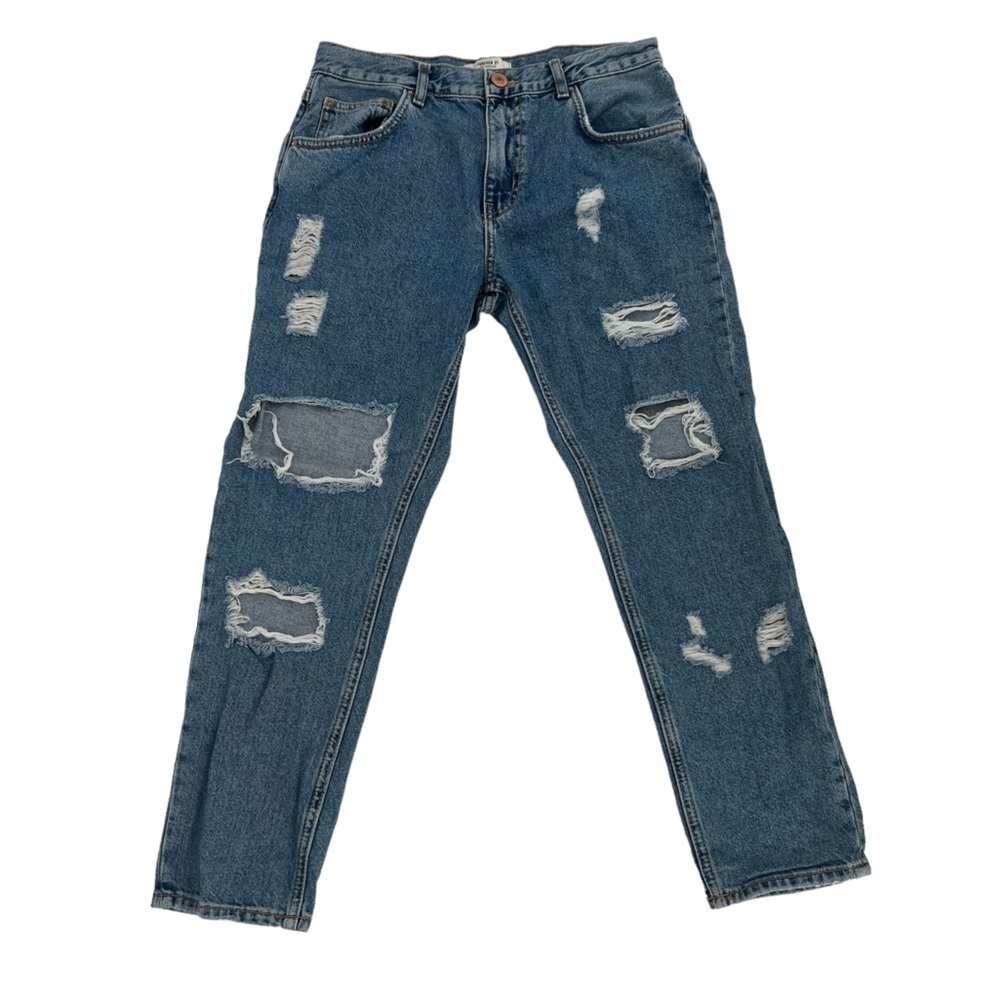 Forever 21 Distressed Ankle Jeans Size 26 Women's